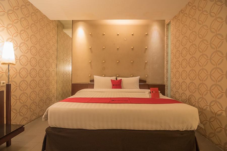 Reddoorz Plus @ Cipaganti Street 3 Bandung Exterior photo